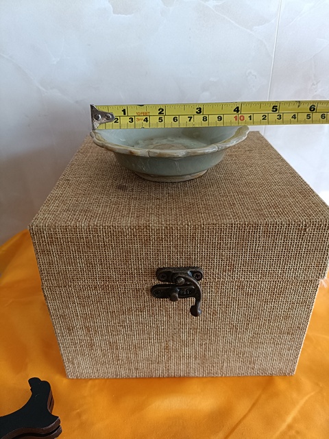 古玩陶瓷元代龍泉青瓷花口洗拍賣，當(dāng)前價格2980元