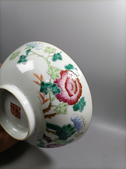 古玩陶瓷同治粉彩四季安康花卉紋碗拍賣，當前價格3000元