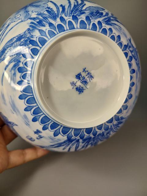 古玩陶瓷青花蛋殼瓷滿池嬌大碗拍賣，當前價格0元