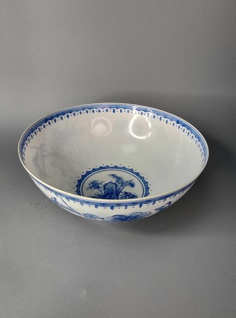 古玩陶瓷青花蛋殼瓷滿池嬌大碗拍賣，當前價格0元