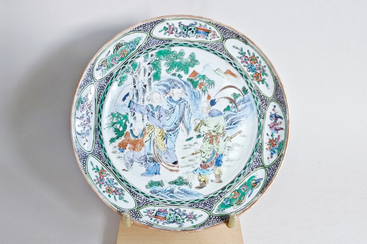 古玩陶瓷清咸豐·廣五彩細路虎溪三笑賞盤拍賣，當前價格5000元