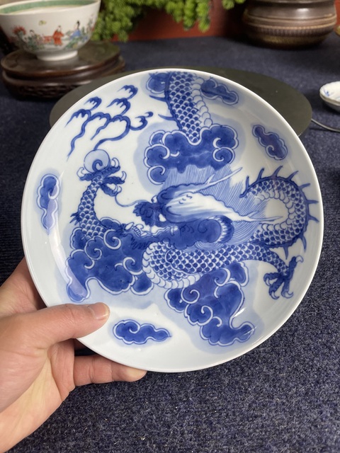 古玩陶瓷清雍正青花過墻龍紋盤拍賣，當前價格50000元