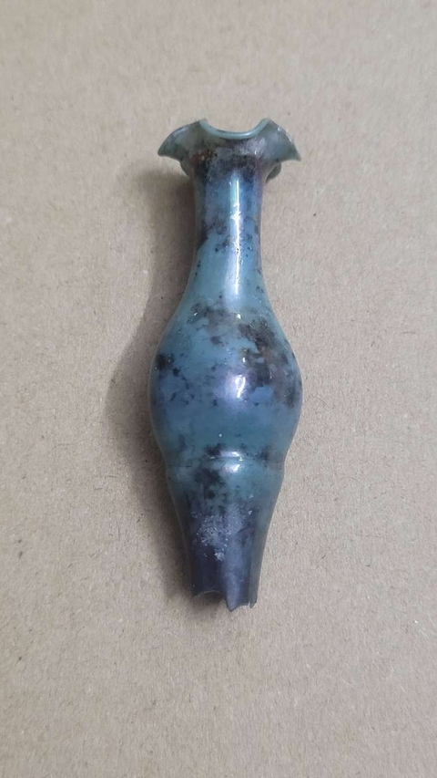 古玩陶瓷宋代琉璃花口瓶拍賣(mài)，當(dāng)前價(jià)格99元