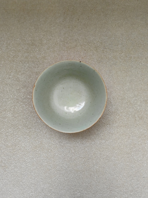 古玩陶瓷豆青釉仰鐘杯拍賣,當前價格550元