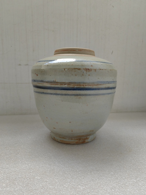 古玩陶瓷青花線條紋罐拍賣,當前價格720元