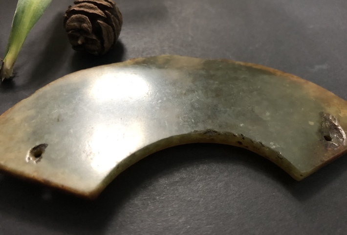 古玩玉器漢代和田玉璜拍賣，當前價格38000元