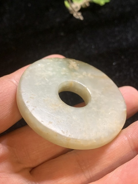 古玩玉器明代和田玉雕“素紋璧”拍賣，當前價格9500元