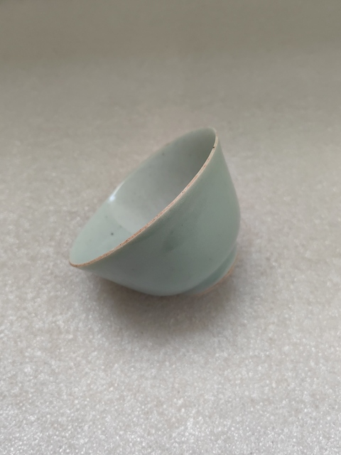 古玩陶瓷豆青釉仰鐘杯拍賣,當前價格550元