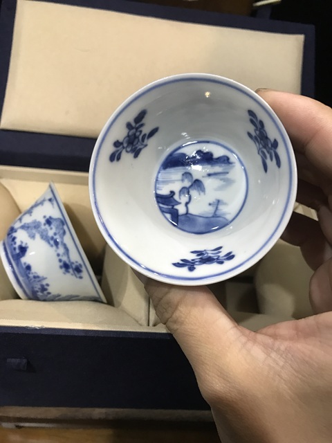 古玩陶瓷(精品品茗杯)清·康熙·訪友圖·青花品茗杯一對(duì)拍賣,當(dāng)前價(jià)格2097元