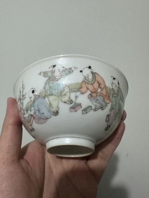 古玩陶瓷粉彩嬰戲圖茶碗拍賣,當(dāng)前價格2000元