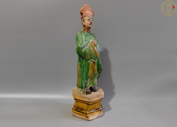 古玩陶瓷明三彩人物俑拍賣，當(dāng)前價(jià)格6600元