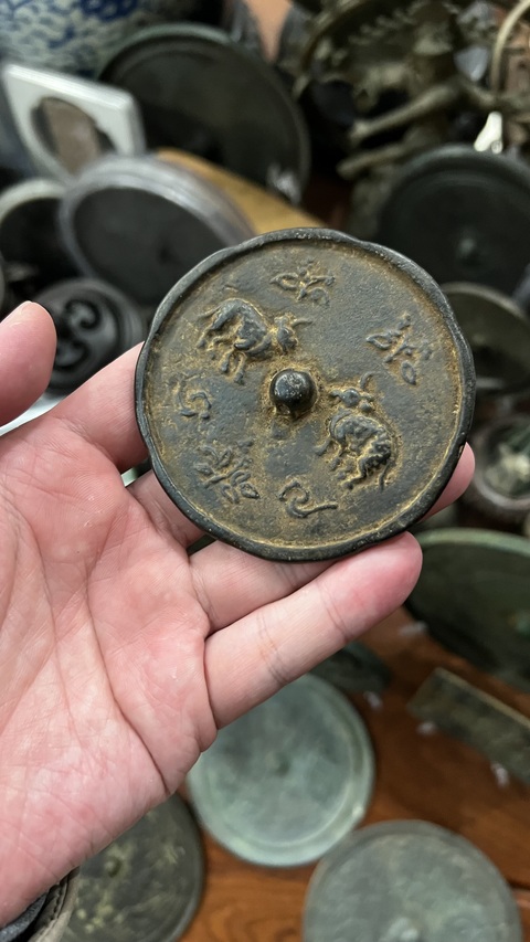 古玩雜項清代銅鏡拍賣,當前價格999元