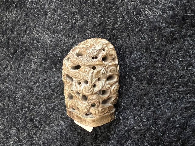 古玩玉器明代官造爐頂 壽衣沁火燒玉爐頂拍賣，當(dāng)前價(jià)格22000元
