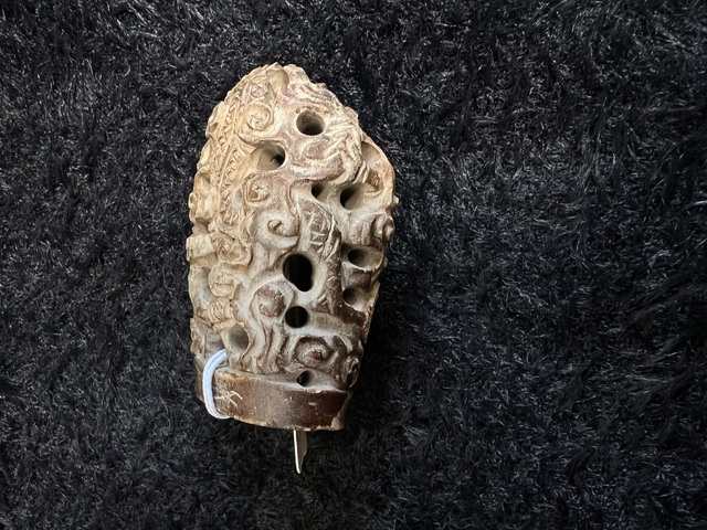 古玩玉器明代官造爐頂 壽衣沁火燒玉爐頂拍賣，當(dāng)前價(jià)格22000元