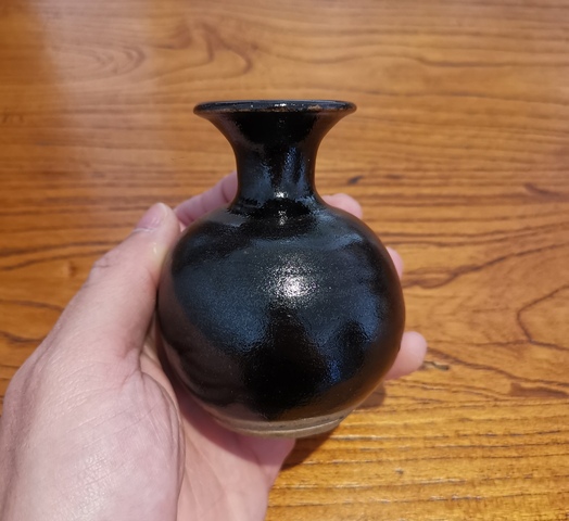古玩陶瓷明黑釉撇口瓶拍賣,當前價格1288元