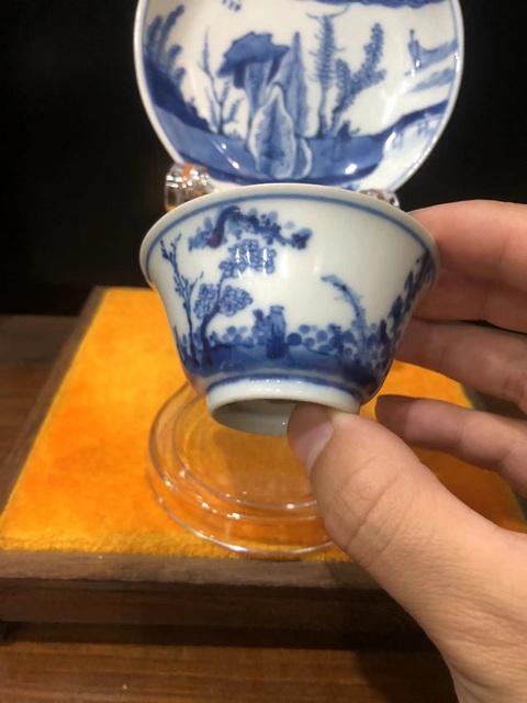 古玩陶瓷(館藏級杯碟)清·康熙·訪友圖·青花杯碟套裝拍賣,當前價格1456元