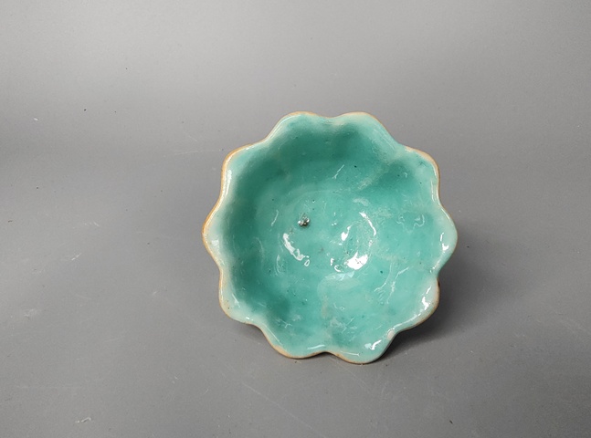 古玩陶瓷清同治粉彩花口杯拍賣，當前價格0元