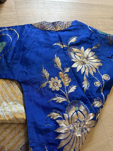古玩雜項刺繡吉服拍賣，當前價格7000元