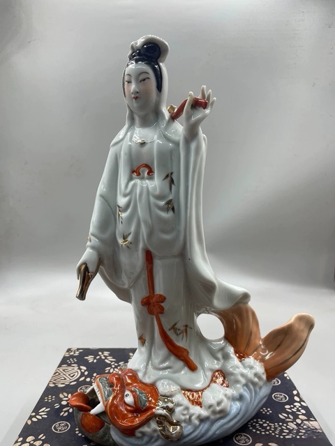 古玩陶瓷觀音塑像拍賣，當前價格750元