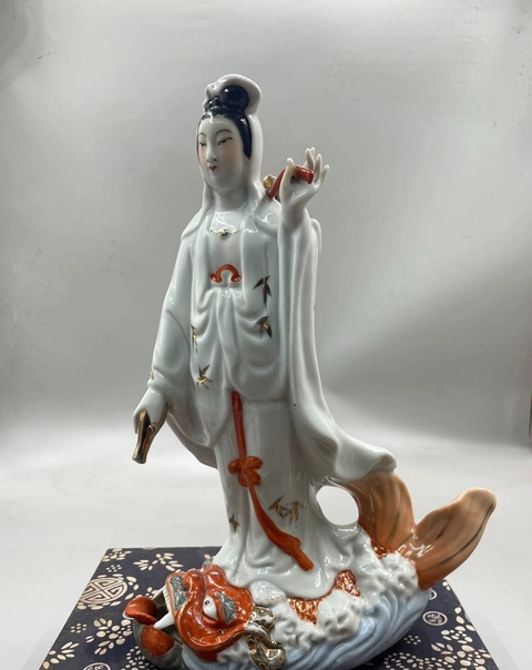 古玩陶瓷觀音塑像拍賣，當前價格750元