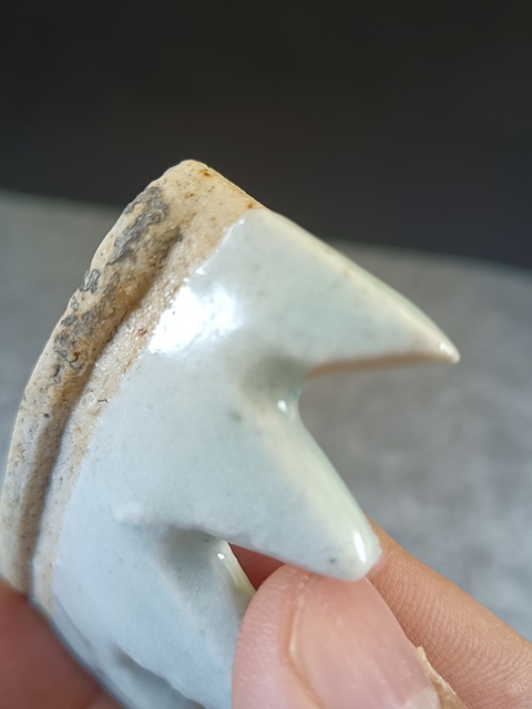 古玩陶瓷（全品）清中期豆青釉文房筆架山拍賣，當(dāng)前價格188元