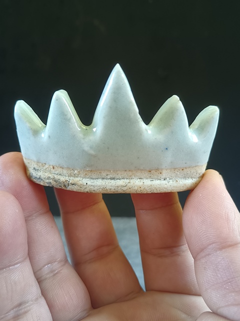 古玩陶瓷（全品）清中期豆青釉文房筆架山拍賣，當(dāng)前價格188元