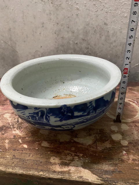 古玩陶瓷清中期青花山水香爐拍賣,當前價格650元