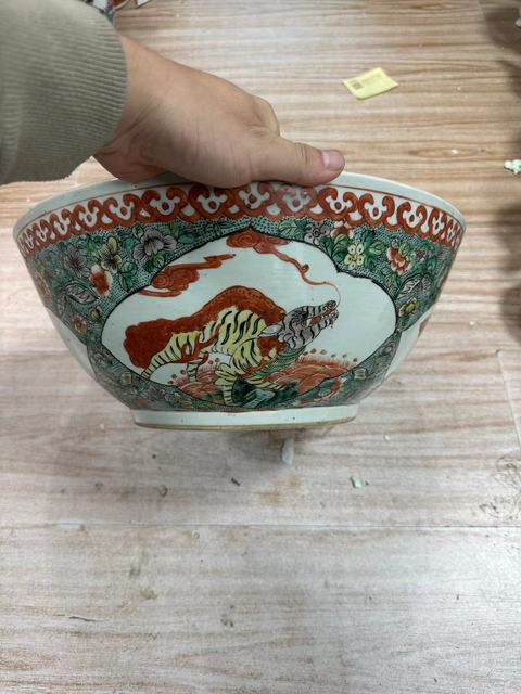 古玩陶瓷晚清五彩開光瑞獸大海碗⊙38厘米拍賣,當前價格28888元