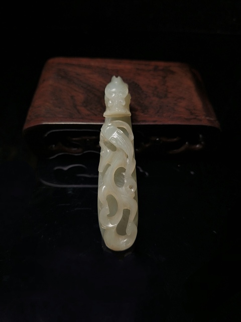 古玩雜項(一口價放漏)清代和田帶鉤龍鉤拍賣,當前價格7200元