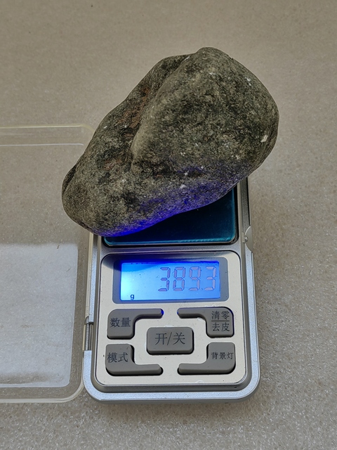 古玩玉器天然翡翠原石料拍賣,當(dāng)前價(jià)格450元