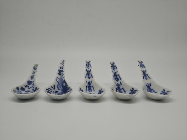 古玩陶瓷青花獅子滾繡球勺子2把拍賣,當前價格788元