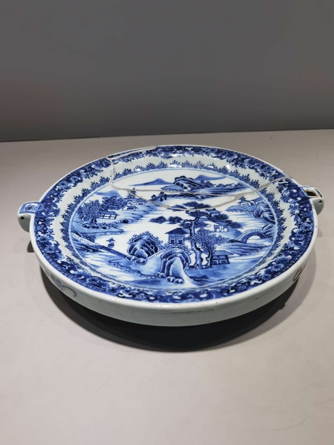 古玩陶瓷清乾隆細路山水紋青花溫盤拍賣,當前價格1588元