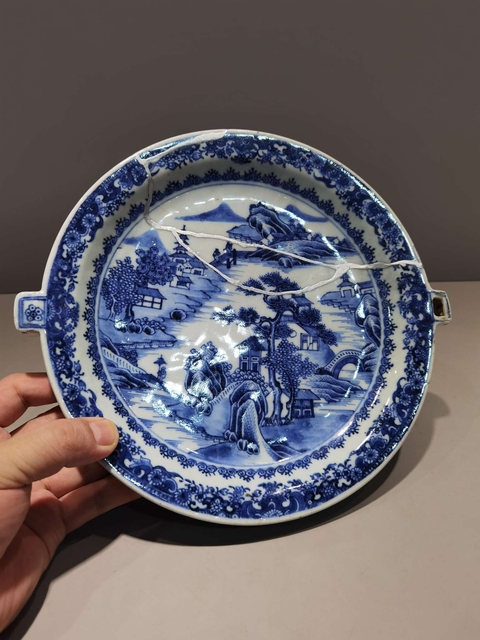 古玩陶瓷清乾隆細路山水紋青花溫盤拍賣,當前價格1588元