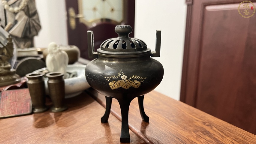 古玩雜項清末香爐拍賣,當前價格399元