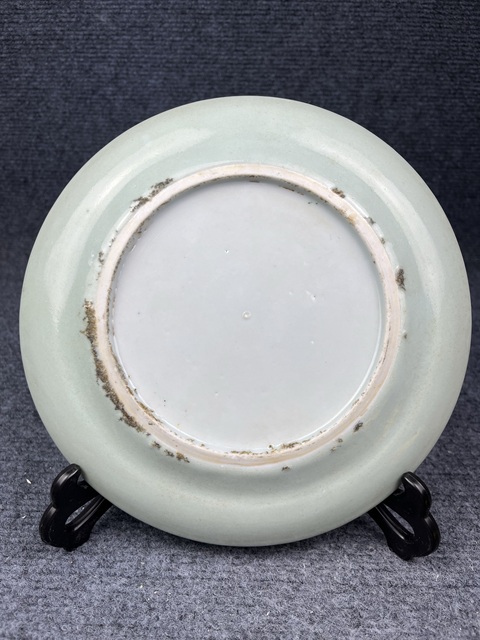 古玩陶瓷豆青加彩花卉紋盤拍賣,當前價格1088元