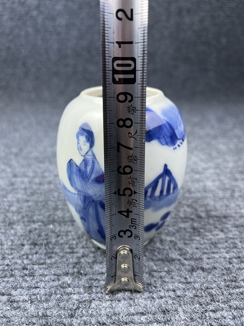 古玩陶瓷康熙青花人物紋蓮子罐拍賣,當(dāng)前價(jià)格2288元