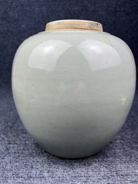 古玩陶瓷乾隆豆青釉罐子拍賣，當(dāng)前價(jià)格4988元