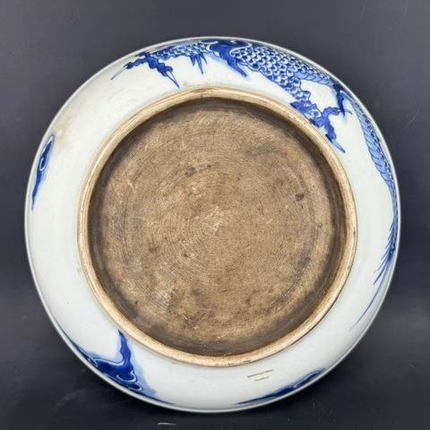 古玩陶瓷雍正過墻龍紋盤拍賣,當(dāng)前價格28000元
