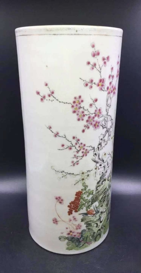 古玩陶瓷花卉紋帽筒拍賣,當(dāng)前價格16800元