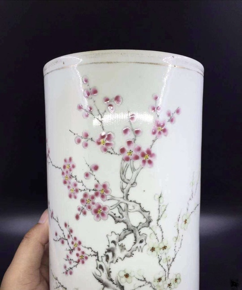 古玩陶瓷花卉紋帽筒拍賣,當(dāng)前價格16800元