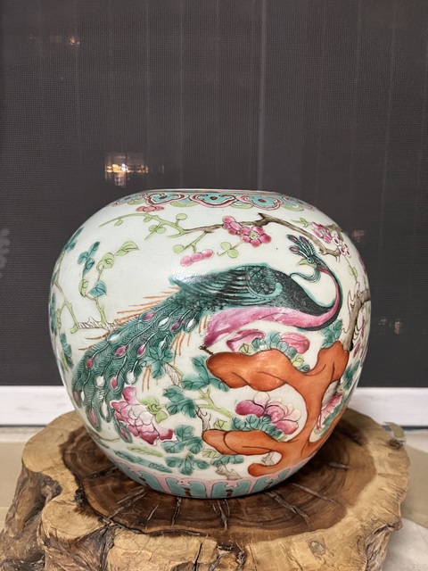 古玩陶瓷粉彩孔雀花卉紋西瓜罐拍賣,當前價格6666元