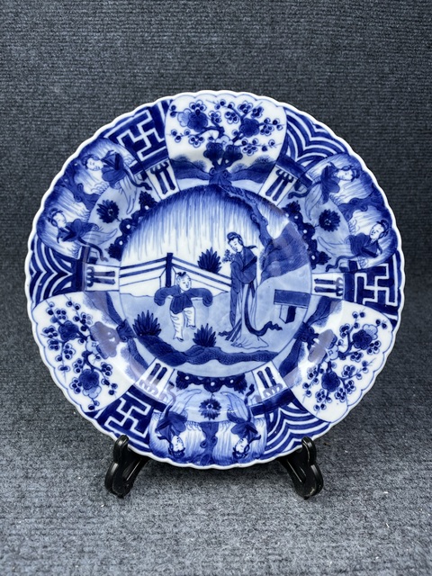 古玩陶瓷青花三娘教子嬰戲文花口盤拍賣,當前價格5888元