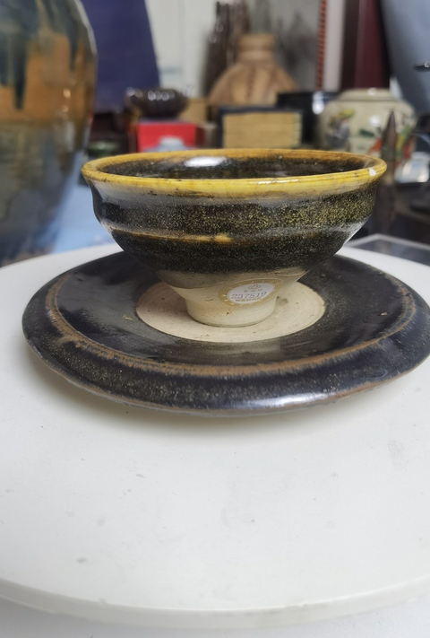古玩陶瓷醬釉束口盞托一套拍賣,當前價格6500元