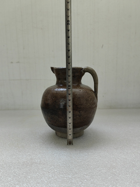 古玩陶瓷褐釉花澆拍賣，當前價格680元