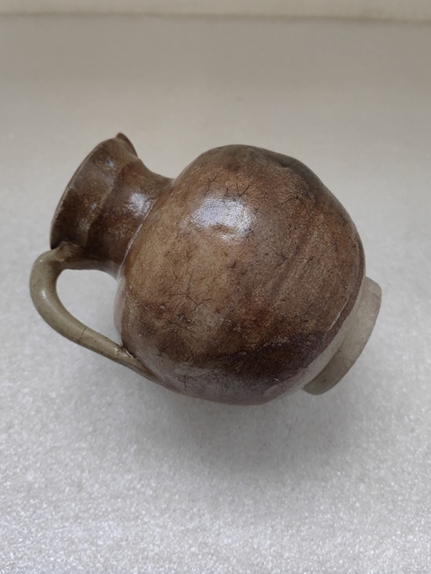 古玩陶瓷褐釉花澆拍賣，當前價格680元