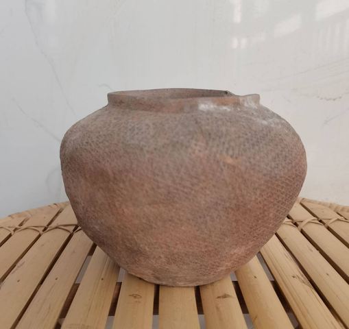古玩陶瓷灰陶網格紋罐拍賣,當前價格1600元
