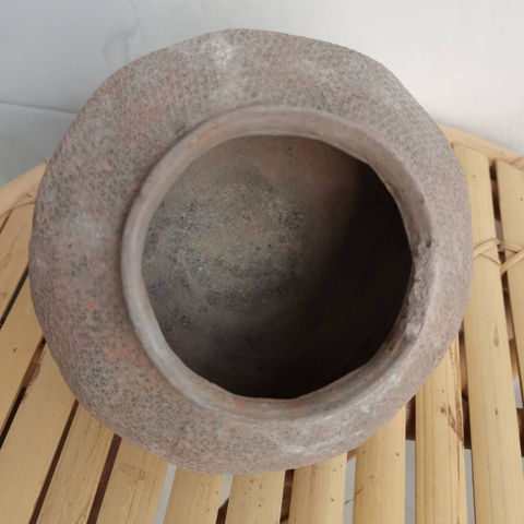 古玩陶瓷灰陶網格紋罐拍賣,當前價格1600元