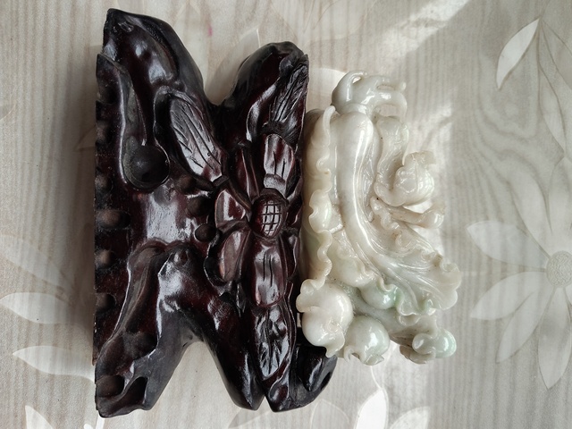 古玩玉器翡翠雕“白菜”擺件拍賣(mài)，當(dāng)前價(jià)格12880元