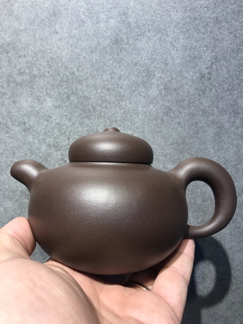 古玩雜項(xiàng)倪新安玉乳壺拍賣,當(dāng)前價(jià)格999元