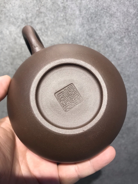 古玩雜項(xiàng)倪新安玉乳壺拍賣,當(dāng)前價(jià)格999元